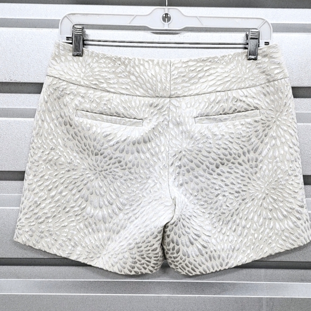 NWOT The Limited Cream Metallic Silver Chino Shorts